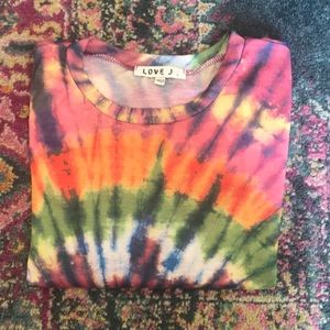 Love J tye dye tee shirt!